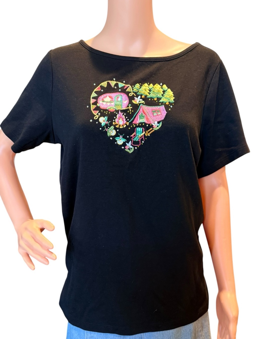 Quacker Factory Love Camping RV Embellished Heart Top T-Shirt Black Pink Medium